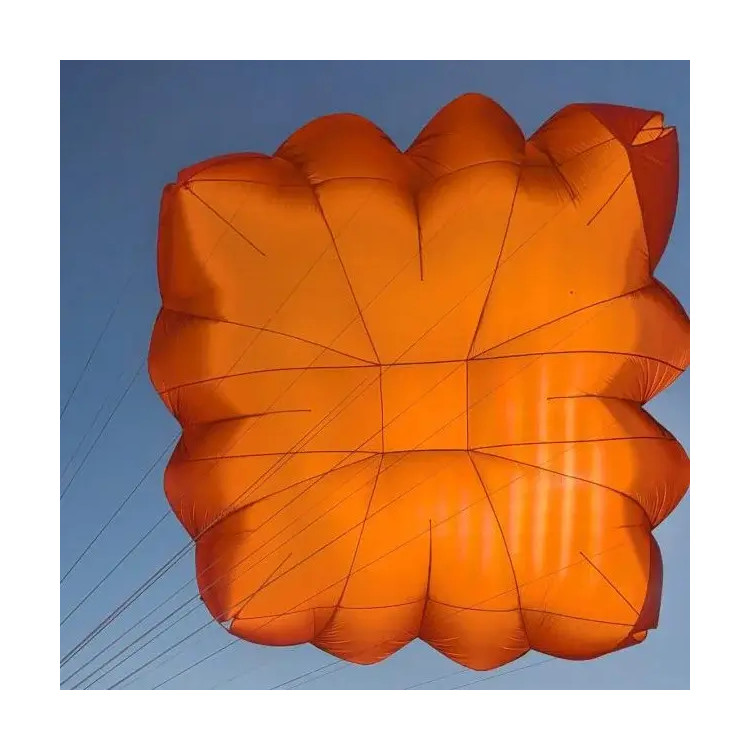 Parachute de secours Mayday Square - 01